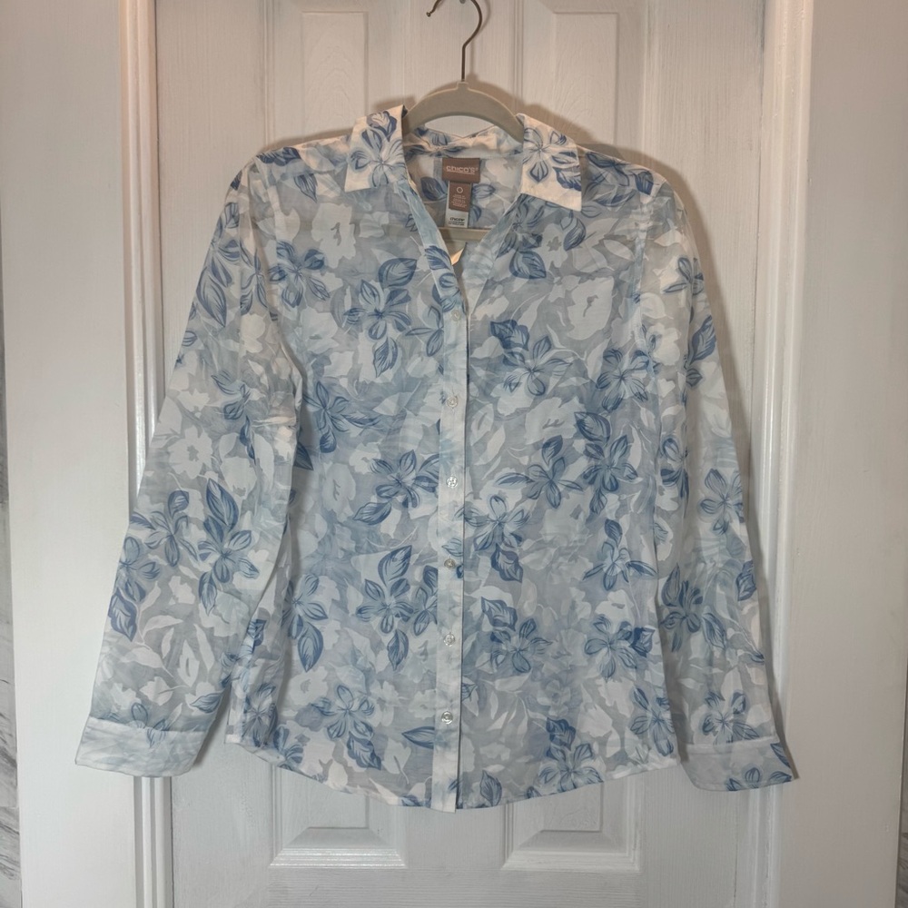 Chico’s Blue Floral Long Sleeve Semi Sheer Button Down Blouse Women’s Sz 0 (Sm) - Picture 2 of 11